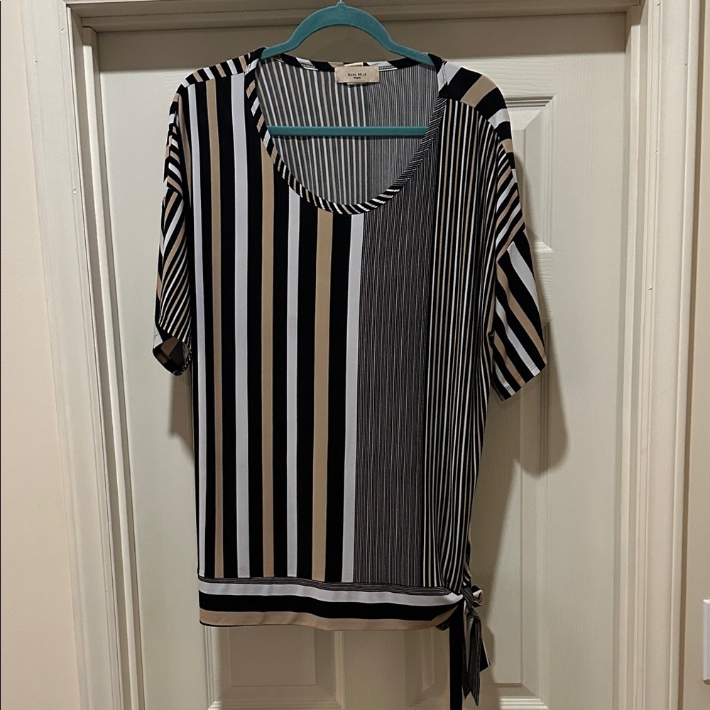 Elegant Striped Blouse with Side Tie